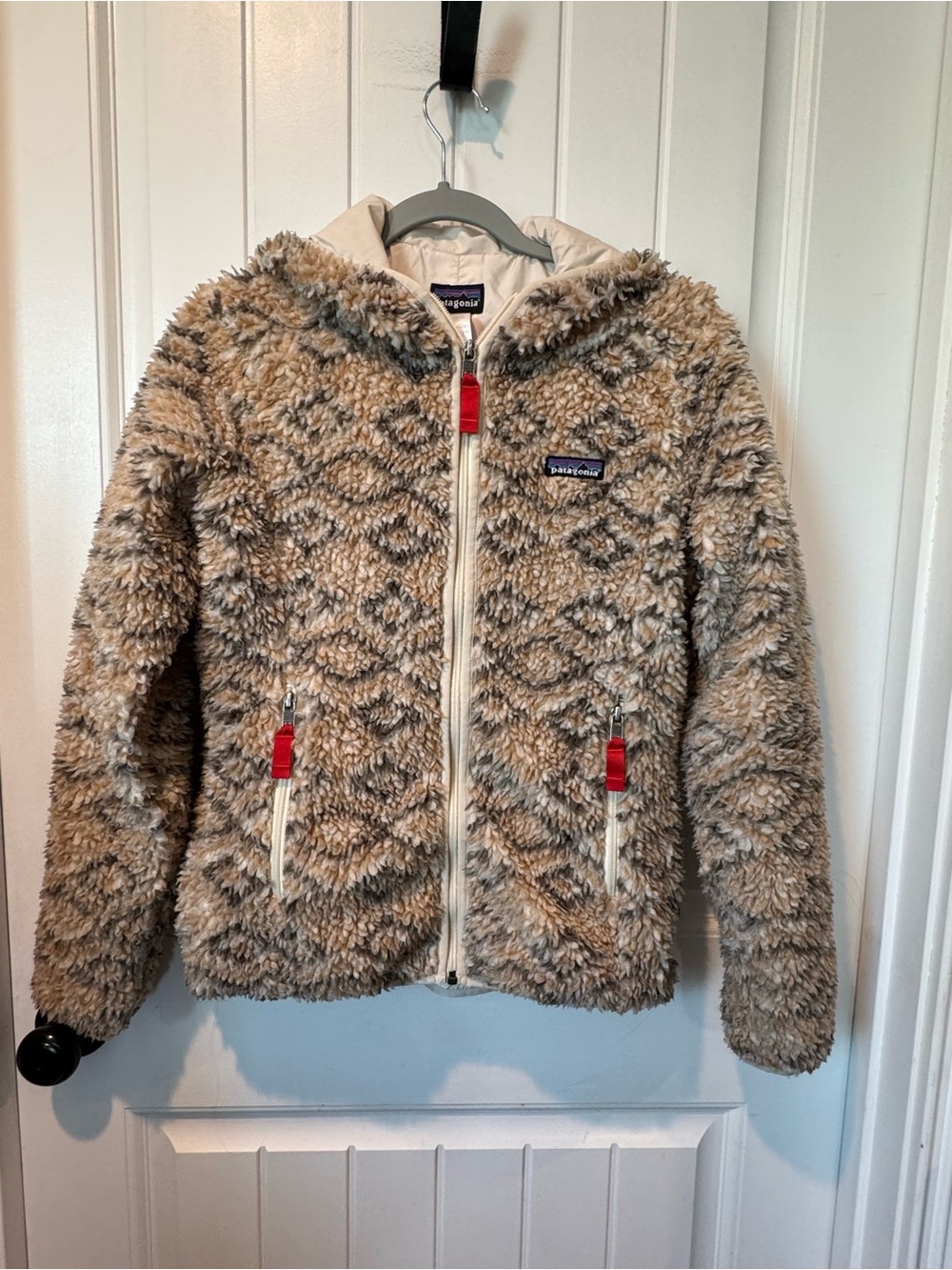 Patagonia Women's Retro-X Cardigan Tan and Black Aztec Pattern and Red Accents